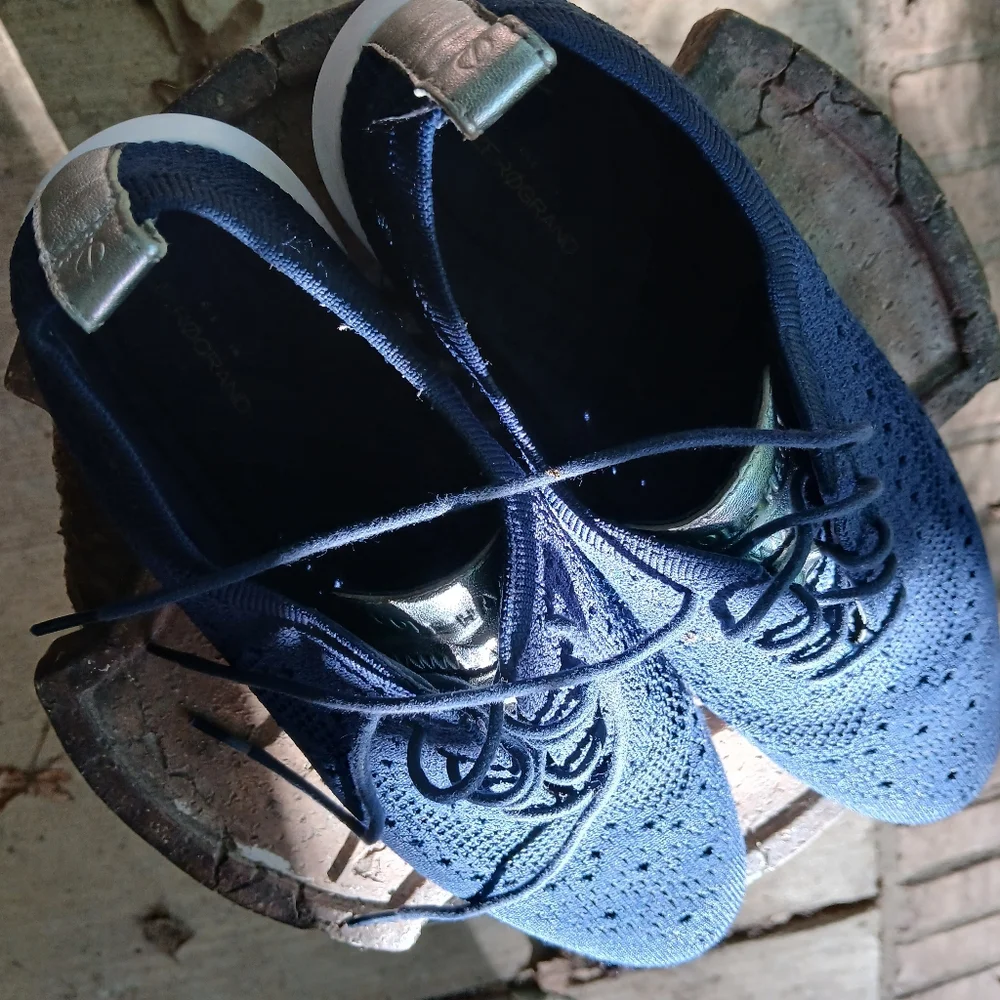 Cole Haan Grand Navy Knit Sneakers.‎ Sz9B